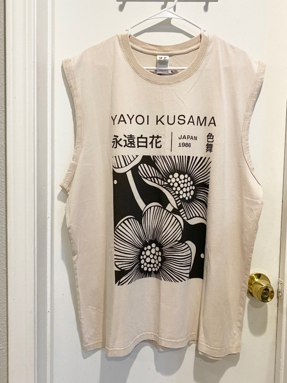 Unisex Yayoi Kusama Black Flower Printed Washed Tank Top